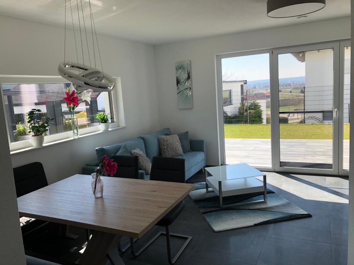 Moderne Ferienwohnung Mit Terrasse Und Garten Verwaltungsgemeinschaft Haldenwang Bagian luar foto