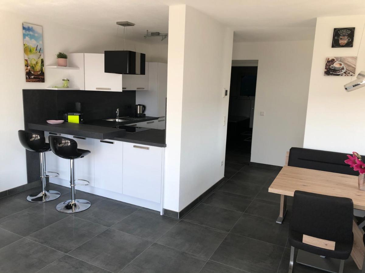 Moderne Ferienwohnung Mit Terrasse Und Garten Verwaltungsgemeinschaft Haldenwang Bagian luar foto