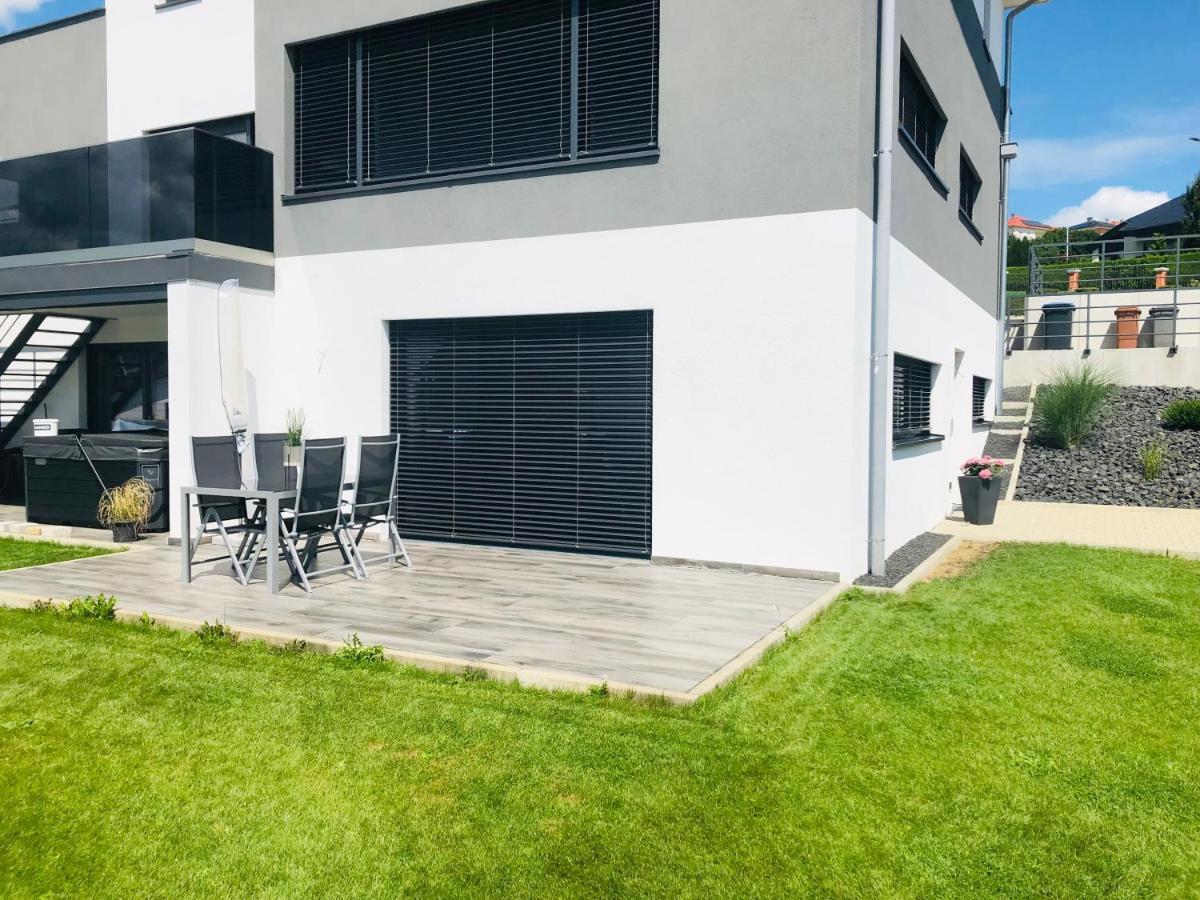 Moderne Ferienwohnung Mit Terrasse Und Garten Verwaltungsgemeinschaft Haldenwang Bagian luar foto